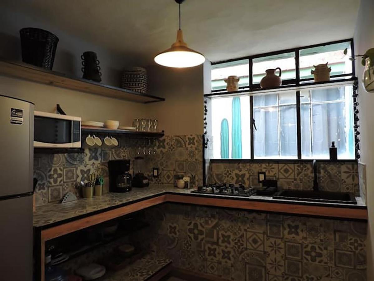 Casa Comoda Con Patio A 4 Cuadras De La Catedral. Oaxaca Bagian luar foto